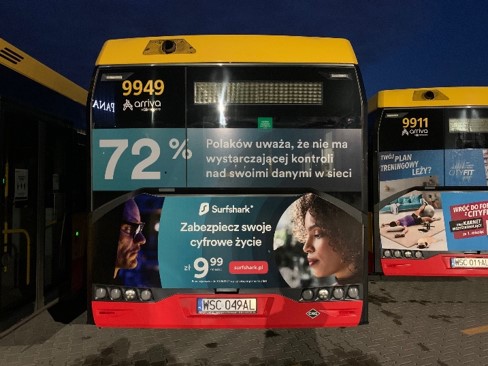 Reklama na autobusach Busback